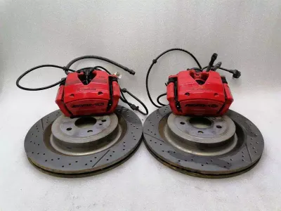 Mercedes C63 AMG W205 Rear Brake Set A2314230381 Rear Brake Saddle Set M177