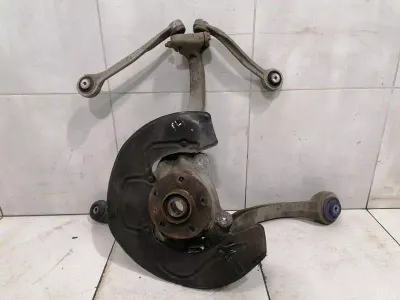 Audi RS7 A7 4G8 Left Front Hub 4G0407241C Wheel Bearing Housing Front Left