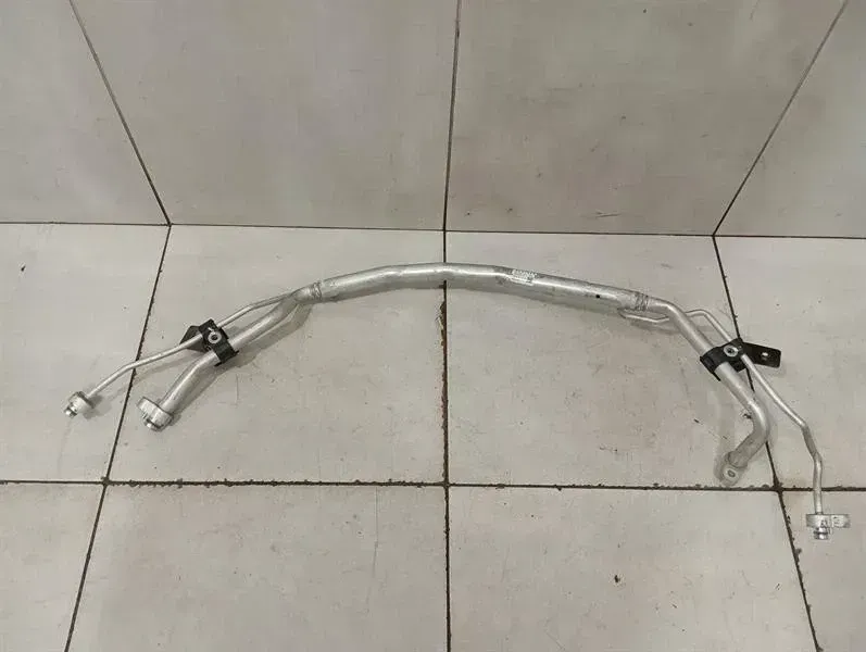 Bentley Continental GT V8S A/C Pipe 3W0260702A Air Conditioning Air Conditioning