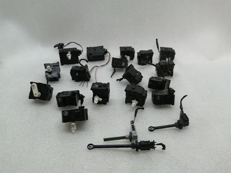 Bentley Continental GT V8S Vent Flap Engine 3D0959311 Actomotor Heater Set