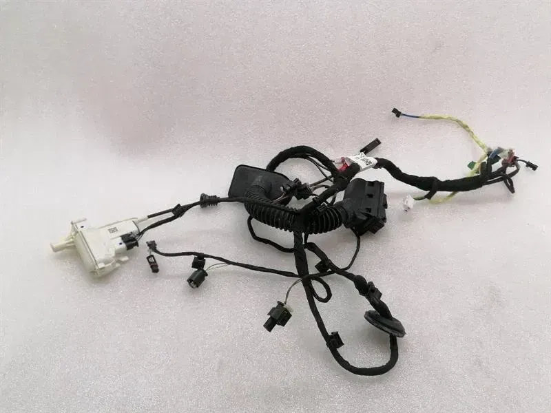 MERCEDES GT 4 DOOR FRONT RIGHT DOOR CLOSING MOTOR A2577600400 RHD RIGHT HAND DRIVE