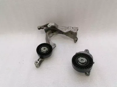 Зажим шкива ремня Mercedes C Class W205 C63 AMG M177 A1772420200