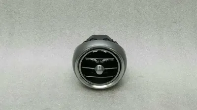 Mercedes C63 AMG Class W205 RHD Right Air Vent A2058304400 Right Handlebar