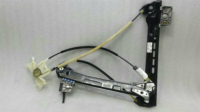 Mercedes GT C190 Right Front Door Winder A1907200046 Window Regulator Front Right