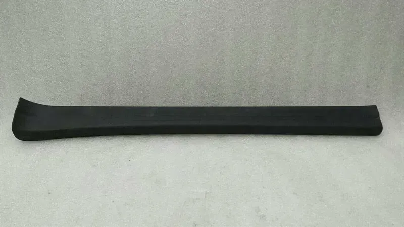 Mercedes GT C190 GT R AMG Right Door Sill A1906802800 Door Sill Trim Right