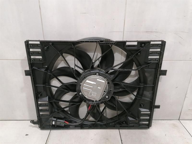 Mercedes C63 W205 Radiator Fan A0999061901 Fan Electric Fan 1000W AMG C63