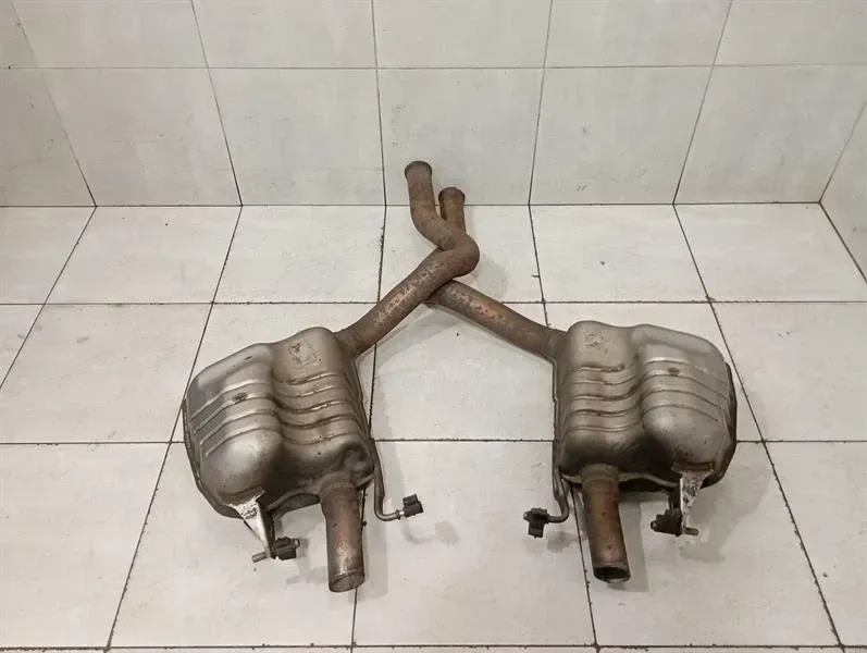 Mercedes C63 AMG W205 Exhaust Silencer A2054900035 Exhaust Silencer M177