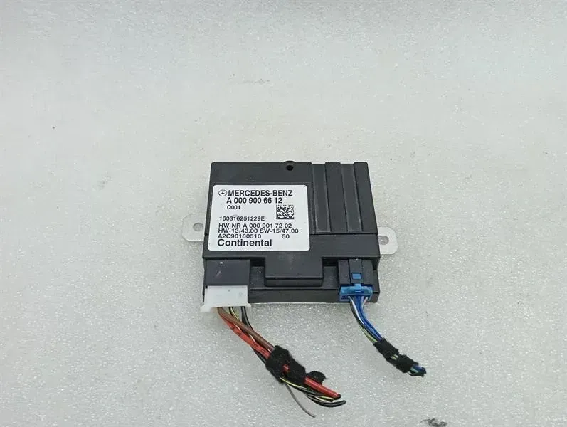 MERCEDES C CLASS W205 ELECTRONIC MODULE A0009006612 ECU FUEL PUMP AMG