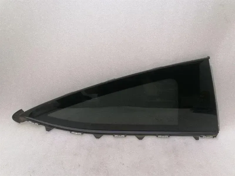 Mercedes C Class W205 Right Rear 1/4 Glass A2056703212 Door Glass 1/4 Rear RH