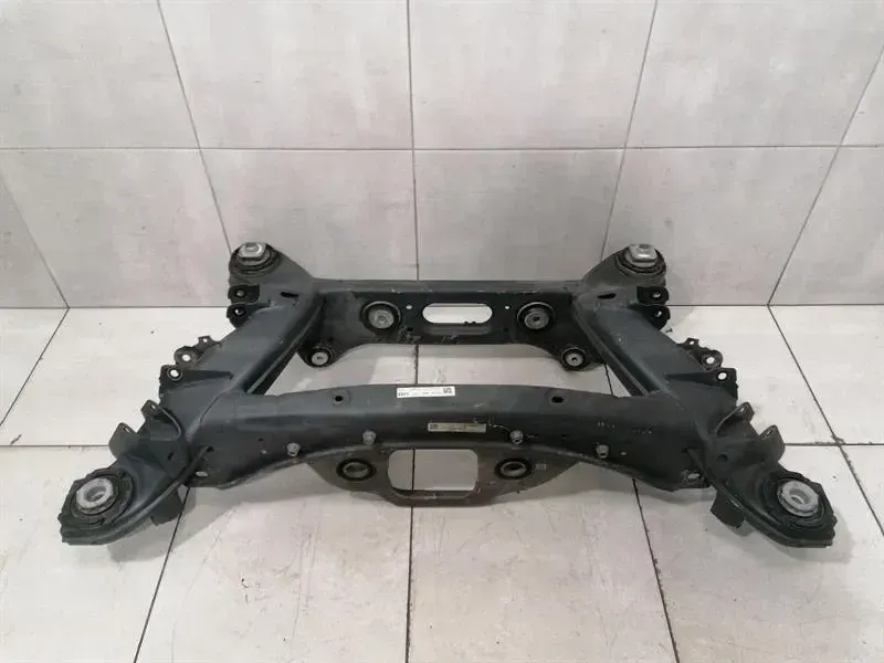 Mercedes C Class W205 Subframe Rear A2053501014 Axle Frame Rear Axle