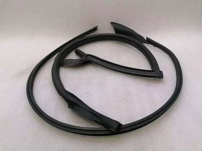 Mercedes GT C190 GTS S Coupe Left Door Seal A1906970151 Door Seals Left