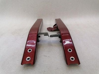 Pasek mocujący przedni wspornik amortyzatora Ferrari Roma F169