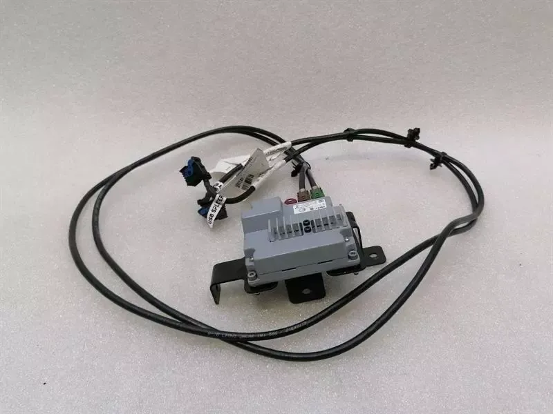 Ferrari Roma F169 Electronic Module 875005 USB Splitter - Apple Car Play Version