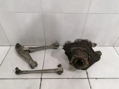 Porsche 911 997 kreisā aizmugurējā rumba 99733161107 riteņa gultņa korpuss aizmugurējais kreisais