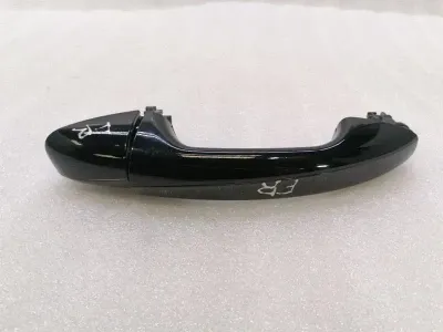 MERCEDES C63 AMG W205 RHD höger dörrhandtag A0997604801 HÖGERKÖRNING Keyless Go