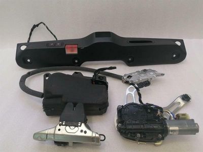 Mercedes Coupe W205 Boat Power Closing Set A2058202603 Electric Tailgate Conversion