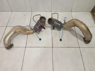 Aston Martin Vantage AM6 2018-2025 Каталитичен преобразувател JY53-5G232-AB Каталитичен преобразувател