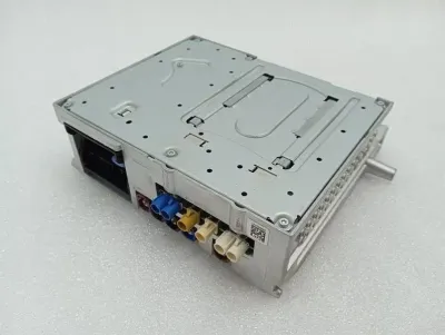 Головное устройство спутниковой навигации Aston Martin Vantage AM6 KY63-18C962-EC, блок управления спутниковой навигацией