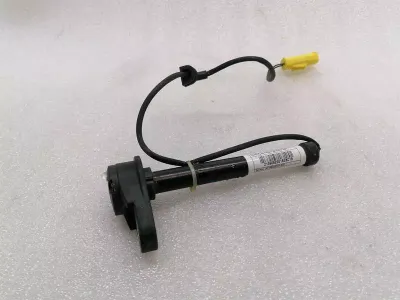 Mercedes GT 4-DRZWI X290 Siłownik maski A2139062201 Siłownik maski