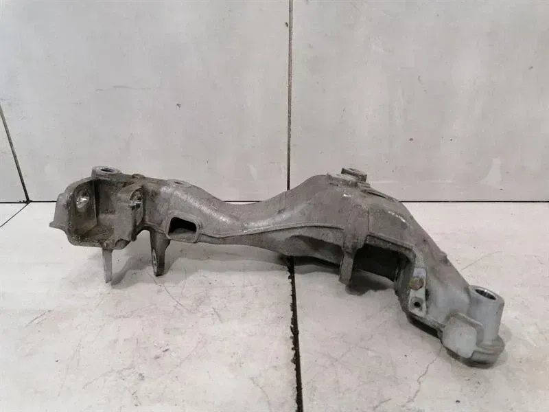 Porsche 911 991 right rear subframe 99133115210 axle frame rear axle right