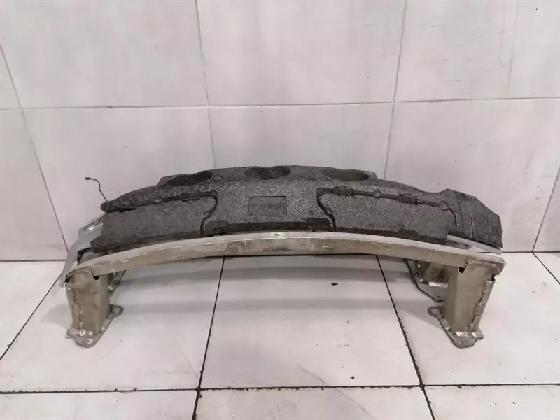 Porsche 911 991 front bumper beam 99150552100 bumper carrier front defect