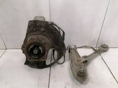 Porsche 911 991 Right Front Hub 99134115805 Wheel Bearing Housing Front Right