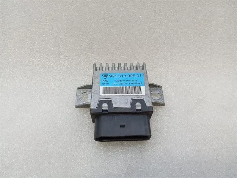 Porsche 911 991 electronic modules 99161802501 control unit fuel pump