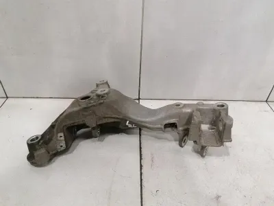 Porsche 911 991 tylna lewa rama pomocnicza 99133115105 rama osi tylna oś lewa