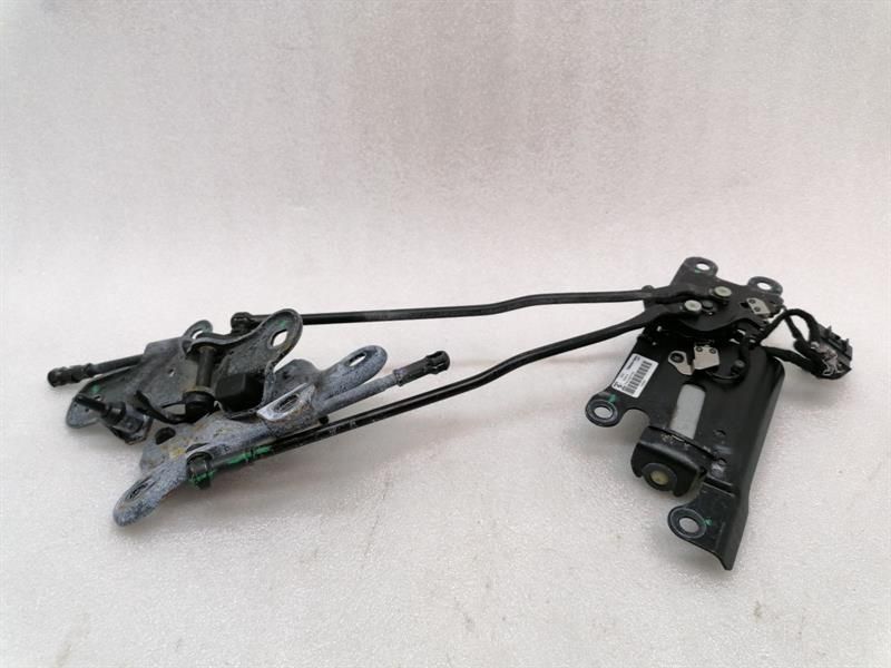 FERRARI PORTOFINO F164 762702 FRONT ROOF LOCK ROOF LOCK