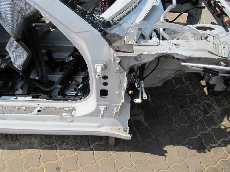 Porsche 911 991 right front chassis front wheelhouse body door post gt3 column