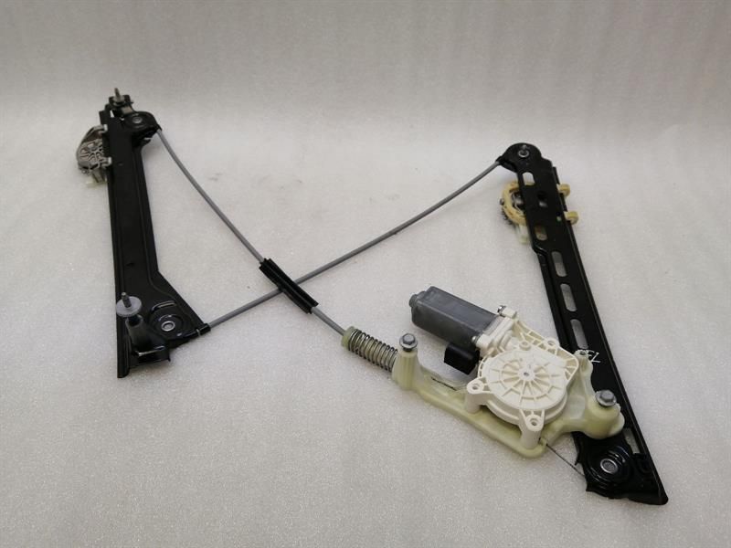 Porsche Cayman 981 GT4 Left Front Door Winder 99154207502 Front Window Regulator