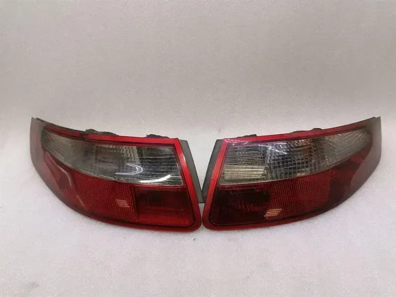 Porsche 911 997 Rear Light Set 99763140503 Fire Damage Fire Damage Tail Light