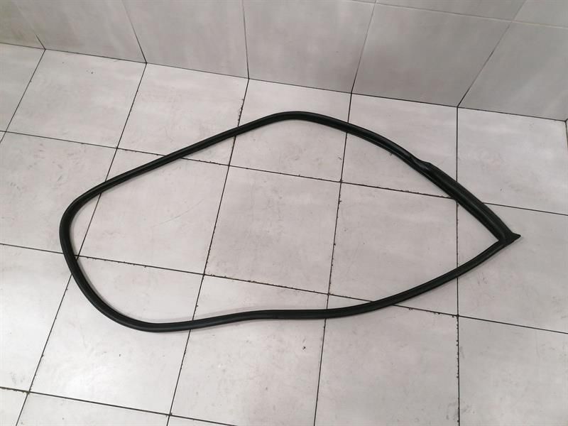 Porsche 911 997 Door Seal 997537076 Door Seals RIGHT