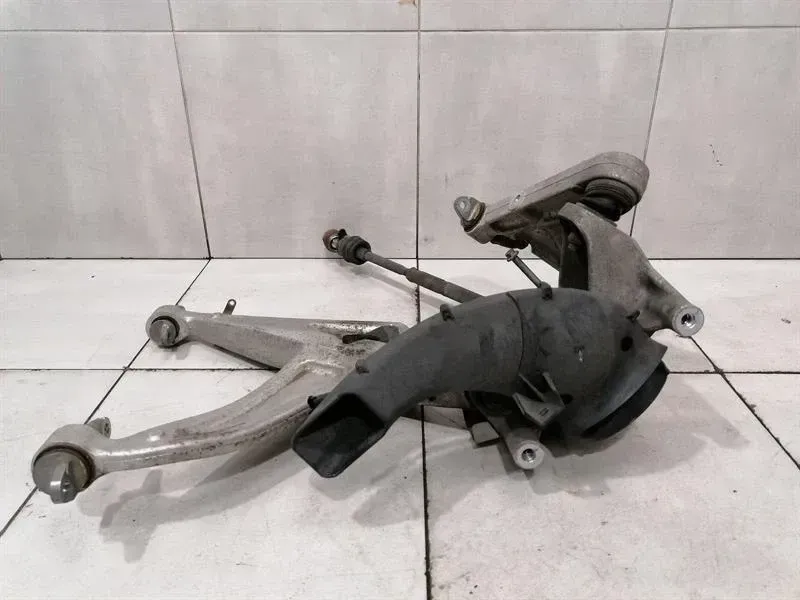 McLaren 570S Spider Left Rear Hub 13BA034CP Wheel Bearing Case Rear Left