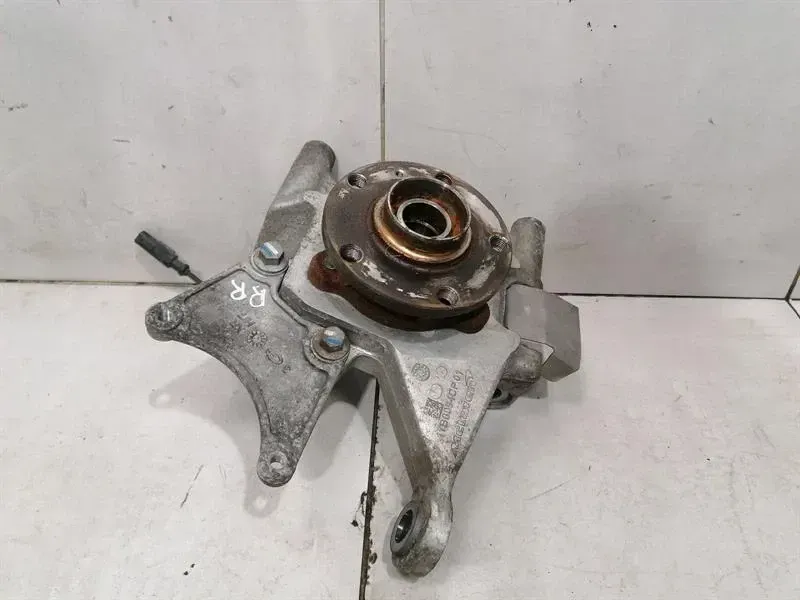 McLaren 570S Spider Right Rear Hub 11BA0094CP Wheel Bearing Housing Rear Right