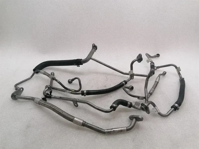 McLaren 600LT Spider Pipe 13F0904CP Hose TURBO OIL PIPE TURBO OIL LINE