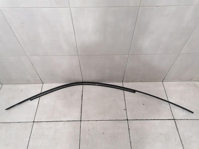 Porsche 911 991 Left Body Moulding 99153748102 Bar Left
