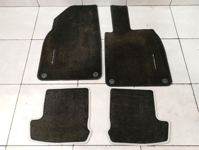 Porsche 911 997 floor mats RHD 997 floor mats right hand drive