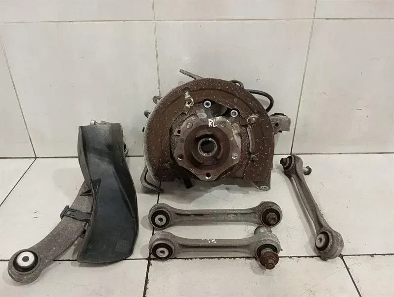 Porsche 911 991 Left Rear Hub Set 99133111104 Wheel Bearing Housing Rear Left Set