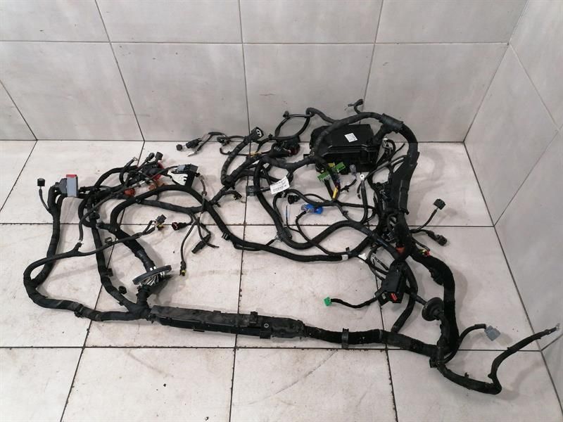 MASERATI GHIBLI M157 ENGINE BAY Wiring Loom 6701046750 RHD RIGHT HANDLEBAR