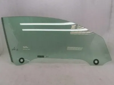 Vitre de porte avant droite BMW M4 F82 51337268726 vitre de porte avant droite