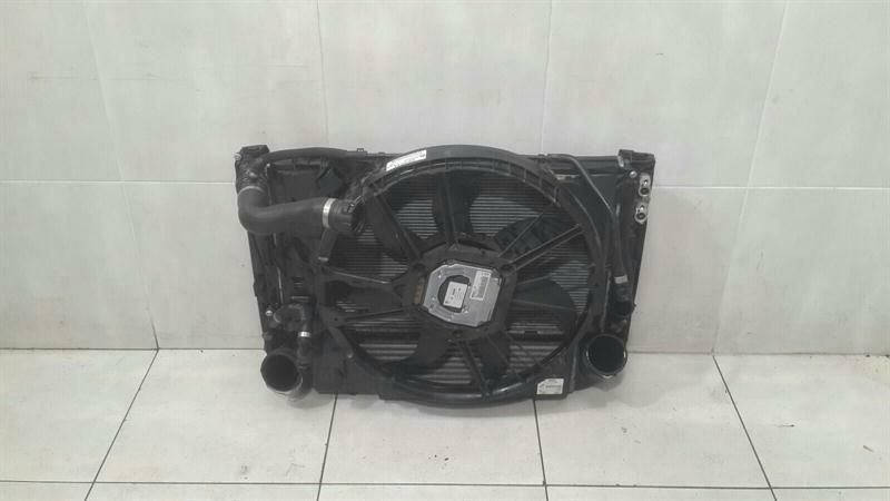 BMW Z4 E89 Radiator Pack 17117547059 Radiator Pack N54 3.5 is