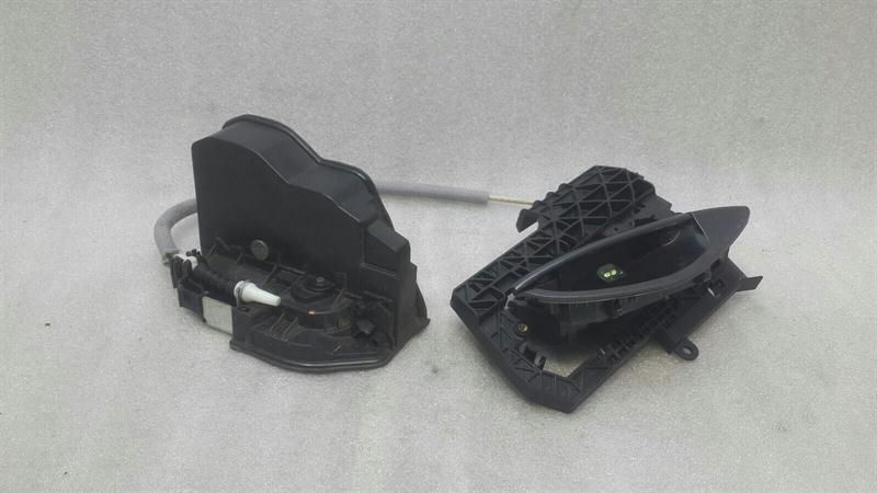 BMW Z4 E89 RHD left door lock handle 7202145 right handlebar