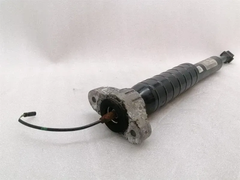 MASERATI GHIBLI M157 Shock Absorber Rear 670105403 Shock Absorber Rear EDC