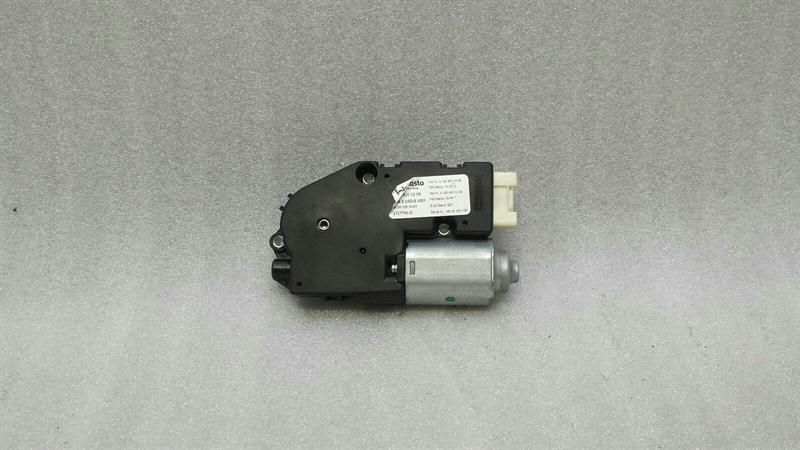 Mercedes GLS X166 Sun Roof Engine A1669021405 Sunroof Engine Panorama