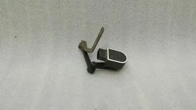 Mercedes GLS X166 Xenon Level Sensor A0045429918 Height Sensor.