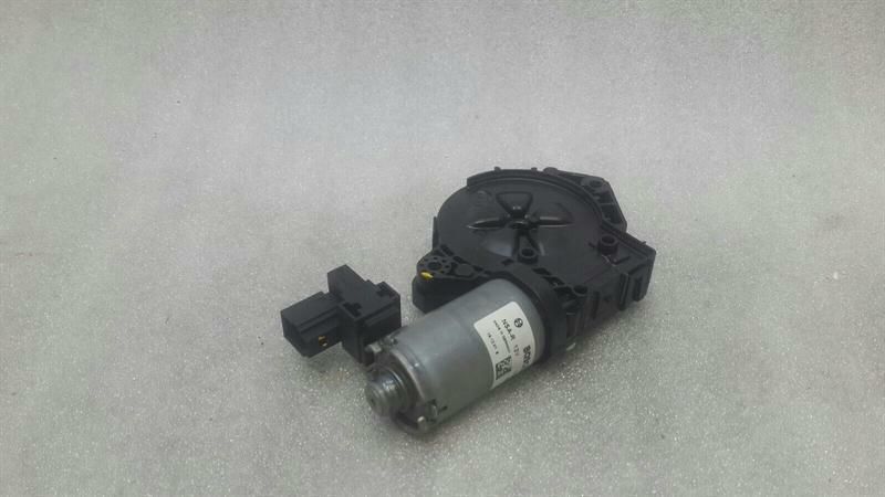 Mercedes S-Class W222 Sun Roof Motor A1769068700 Sunroof Motor Panoramic Roller Blind