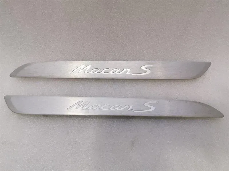 Porsche Macan 95B Door Sill 95B853467A Entry Bar MACAN S