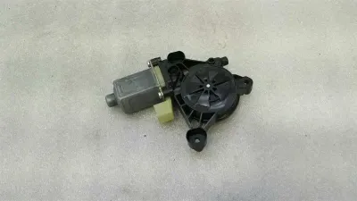 Porsche Macan 95B dörrfönstermotor 5Q0959801B fönsterregulatormotor fram vänster