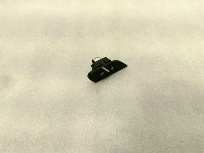 Porsche Macan 95B left door lock switch 95B962125B door lock left switch